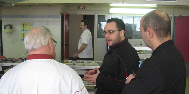 T06.jpg