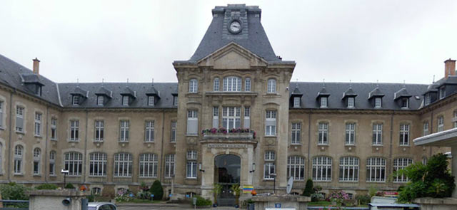 D000.jpg